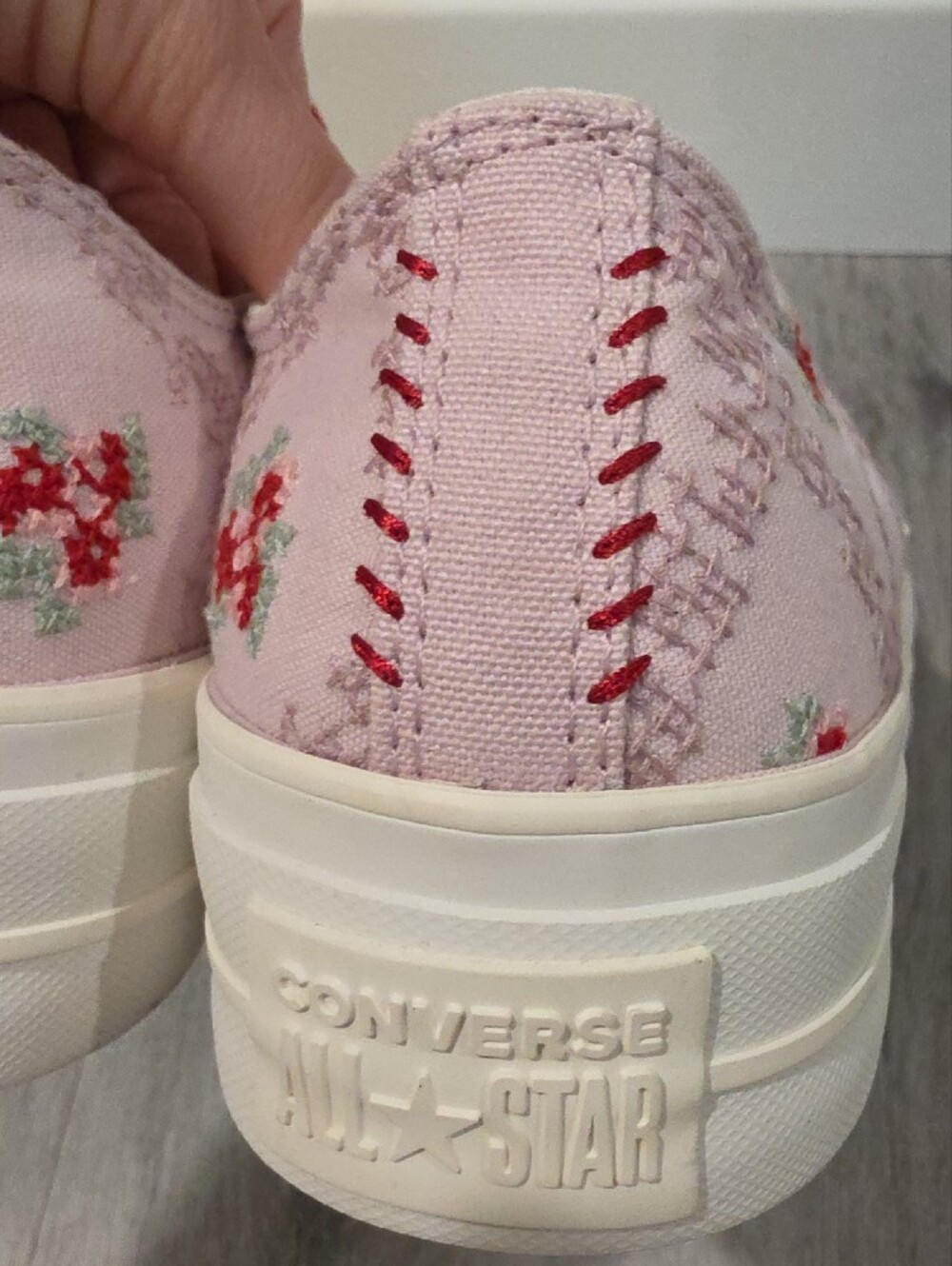 Converse Lift Platform - Rose Cross Stitch - Low Top, Size 8 - Picture 14 of 16